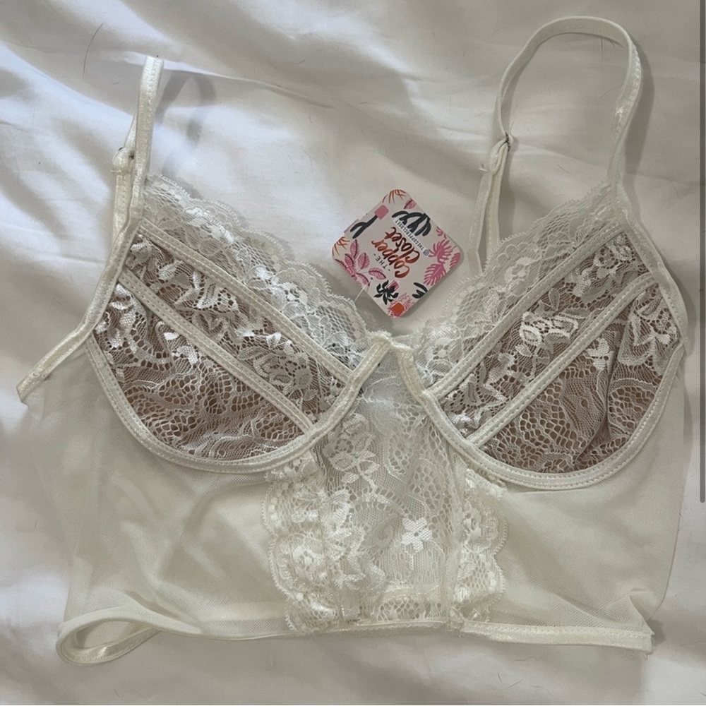 Corset crop top lace size Small
